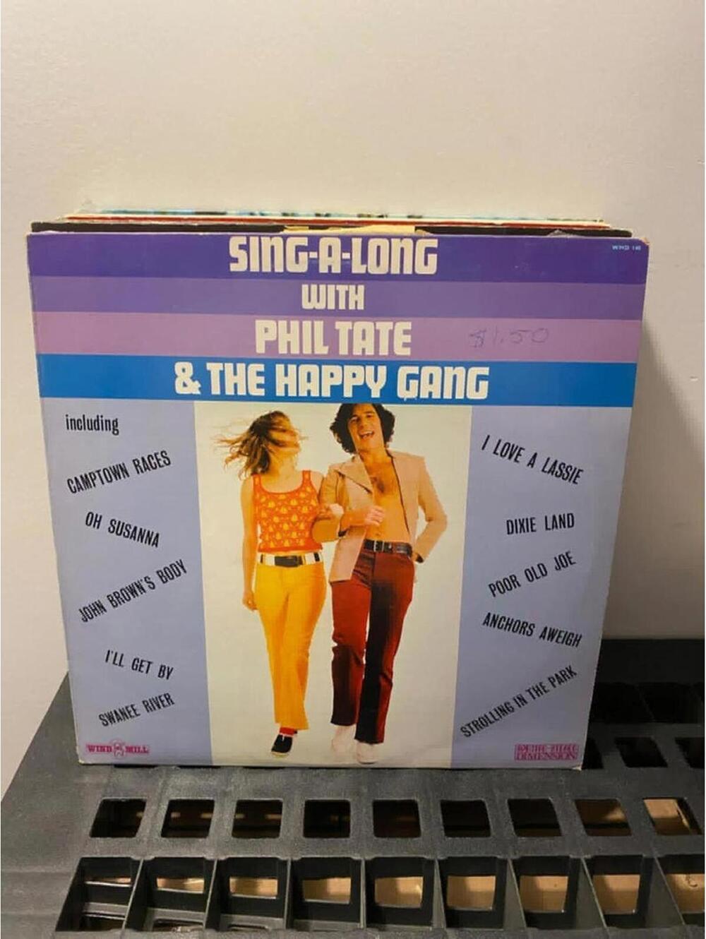 Sing-a-Long with Phil Tate & The Happy Gang 33rpm Vinyl LP Vg+ AJ1